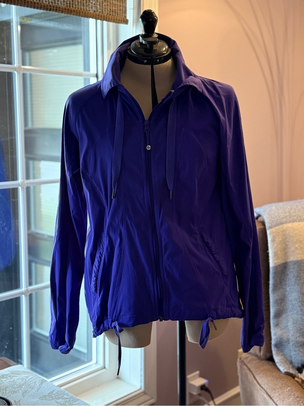 Lululemon Women's Purple Zip-Front Lightweight Jacket